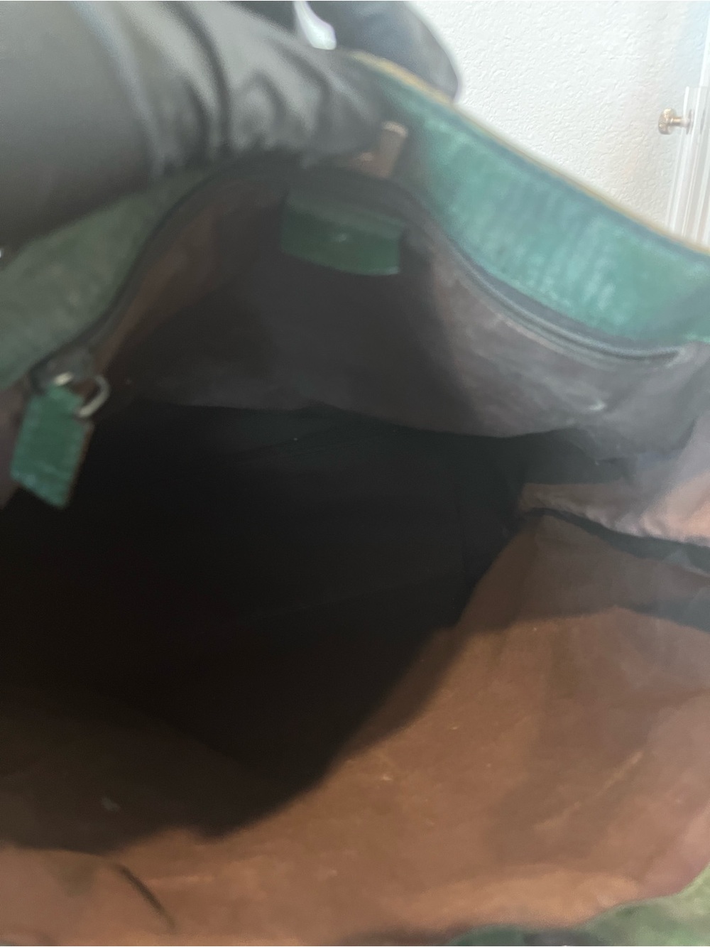 GUCCI GG SUPREME CANVAS LARGE TOTE. - Picture 9 of 14